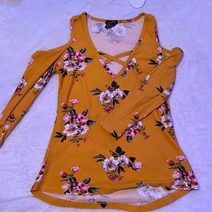 Rue 21, Off shoulder flower shirt
